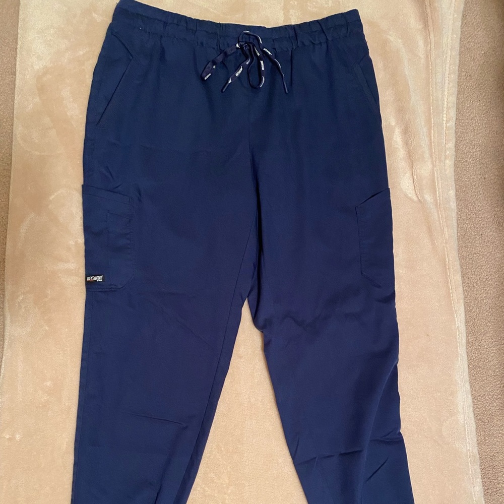 Grey’s Anatomy scrub pants
